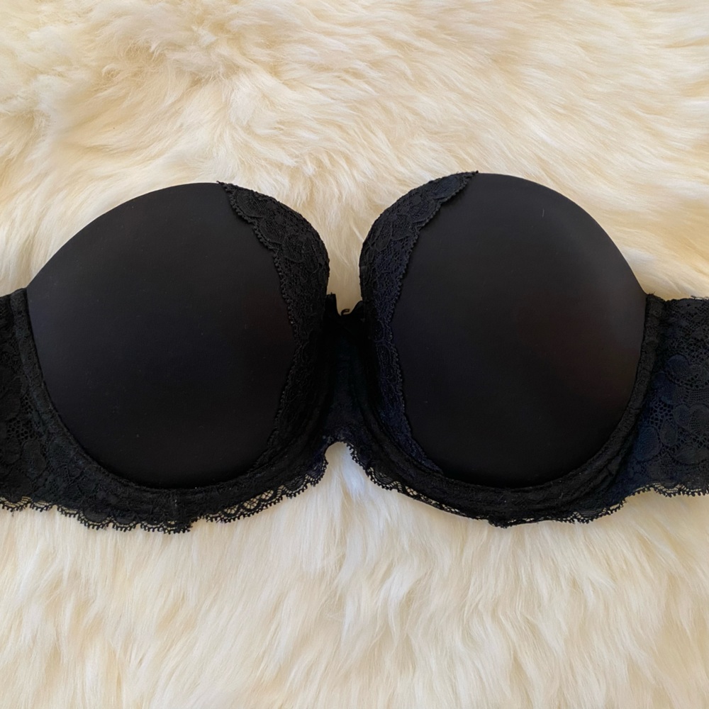 Victorias Secret strapless bra 32DD black